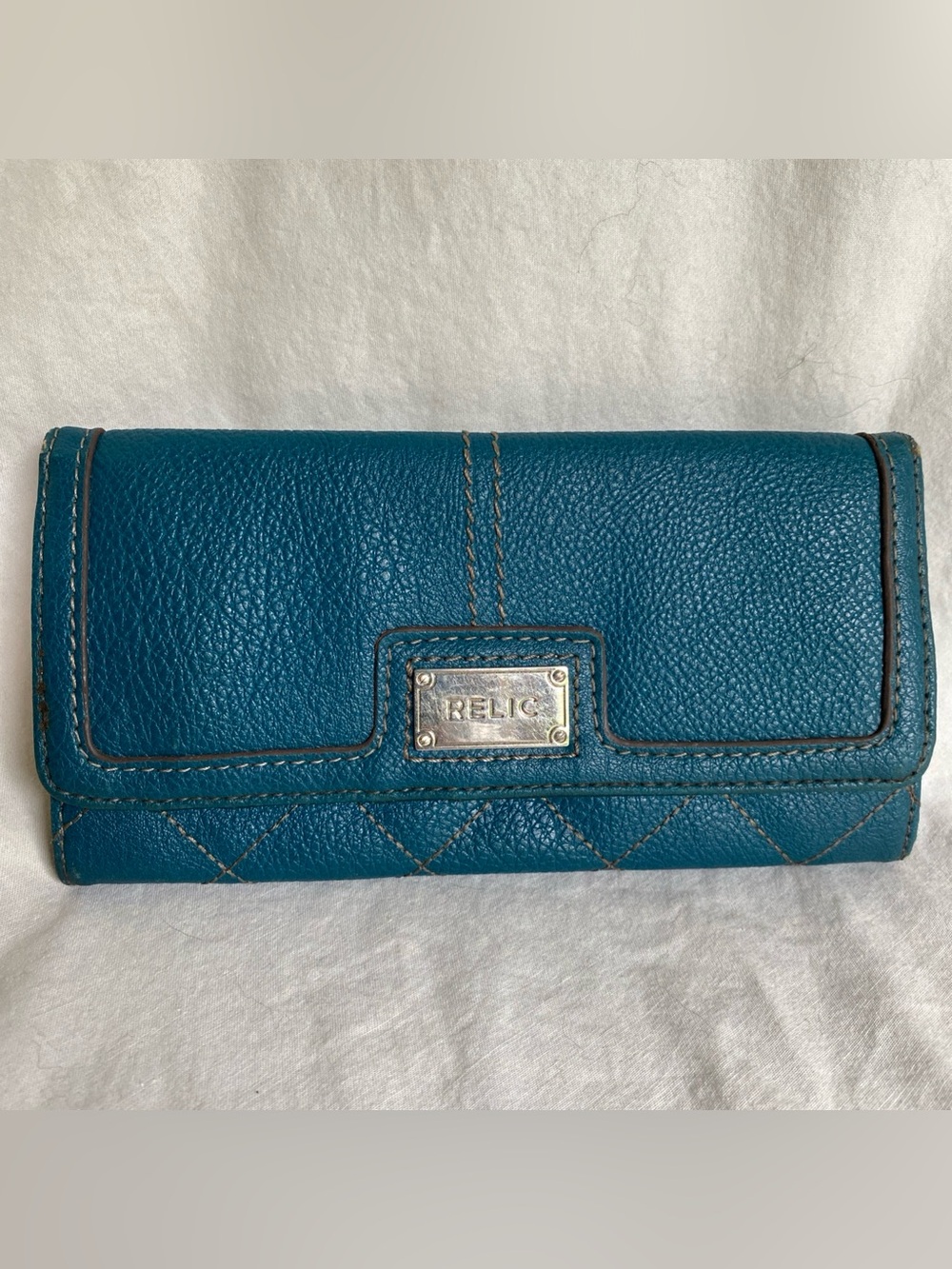 Relic Ladies Leather Wallet Folding Dark Teal 7.5 X 4 Inches